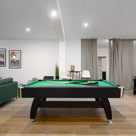 Mit Pool Und Wellness Fuer 8 Personen Porec