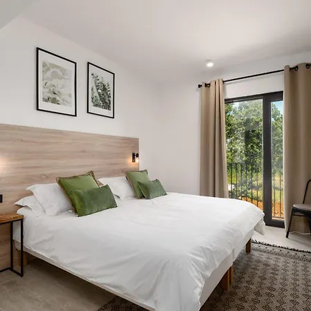 Holiday home Mit Pool Und Wellness Fuer 8 Personen